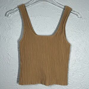 Forever 21 Tan Light Brown Ribbed Cropped Tank Top Women's Size Medium